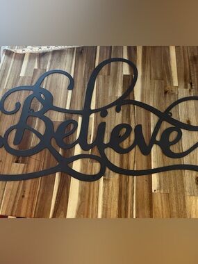 Elegant Black 'Believe ' Metal Wall Sign - Home Wall Decor